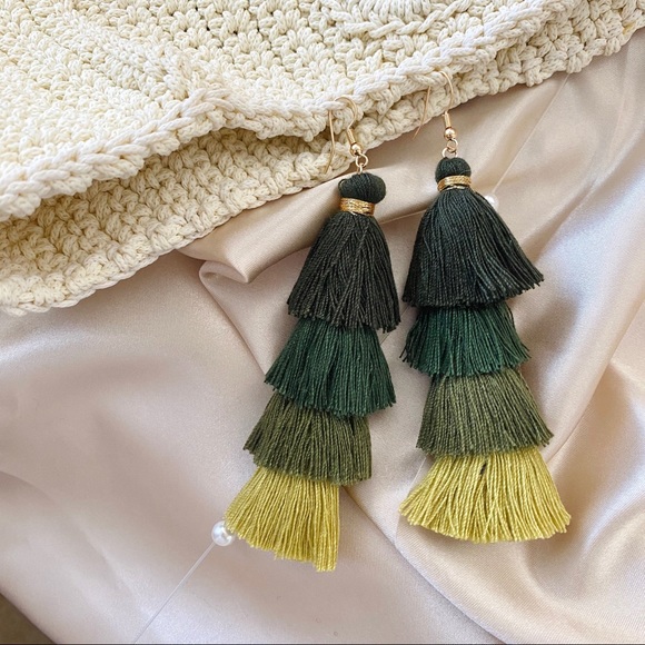 Kona” Earrings / Tassels Color Earrings - Picture 5 of 5